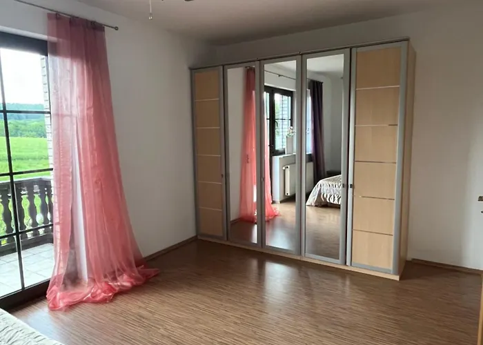 Am Nuerburgring Hirten